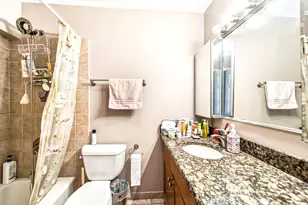 5455 N Sheridan Rd, Chicago, IL 60640 - Photo 15