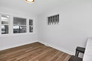 7624 W Ainslie St, Harwood Heights, IL 60706 - Photo 9