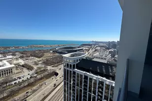 1235 S Prairie Ave, Chicago, IL 60605 - Photo 19