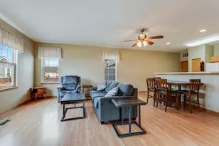 16134 Powderhorn Lake Way, Crest Hill, IL 60403 - Photo 5