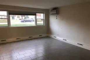 372 Yates Ave, Calumet City, IL 60409 - Photo 19