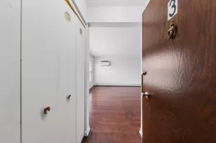 372 Yates Ave, Calumet City, IL 60409 - Photo 3