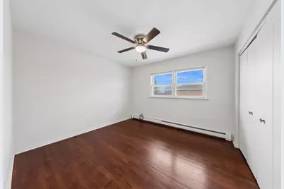 372 Yates Avenue, Calumet City, IL 60409 - Photo 9