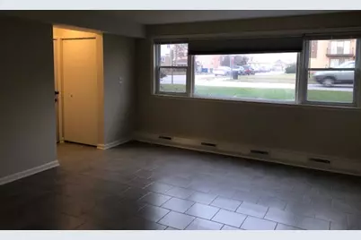 372 Yates Avenue, Calumet City, IL 60409 - Photo 17