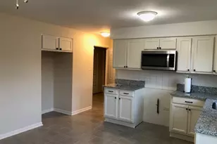 372 Yates Ave, Calumet City, IL 60409 - Photo 25