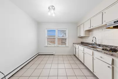 372 Yates Avenue, Calumet City, IL 60409 - Photo 11