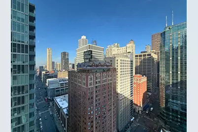 211 E Ohio Street #2707, Chicago, IL 60611 - Photo 9