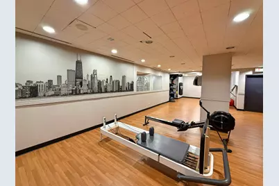 211 E Ohio Street #2707, Chicago, IL 60611 - Photo 37