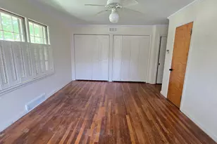 4 Lilac Ln, Centralia, IL 62801 - Photo 33