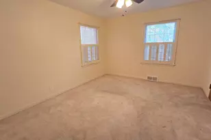 4 Lilac Ln, Centralia, IL 62801 - Photo 35