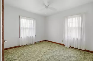 955 23rd Ave, Rock Island, IL 61201 - Photo 15