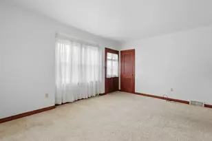 955 23rd Ave, Rock Island, IL 61201 - Photo 7