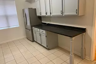 4841 S Evans Ave SE, Chicago, IL 60615 - Photo 3