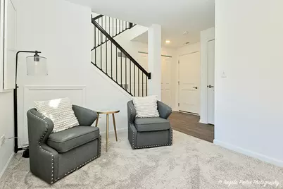 402 Neubauer Circle, Lindenhurst, IL 60046 - Photo 27