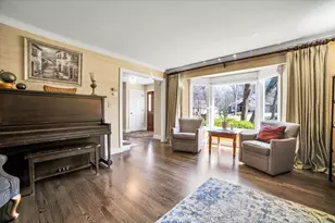 791 Duxbury Ln, Bartlett, IL 60103 - Photo 7