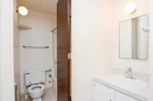 622 W Wellington Ave, Chicago, IL 60657 - Photo 17