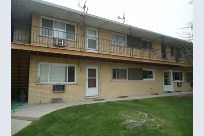 8640 S 82nd Court #11, Hickory Hills, IL 60457 - Photo 1