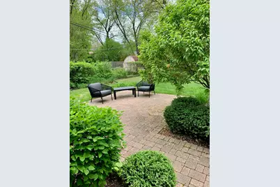 1033 Kenton Road, Deerfield, IL 60015 - Photo 17