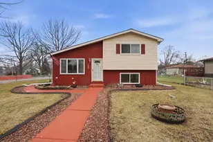 538 N West Ave, Elmhurst, IL 60126 - Photo 1