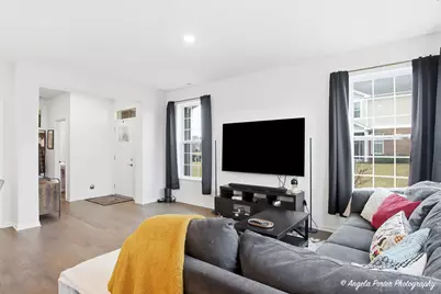 1213 Draper Road, McHenry, IL 60050 - Photo 3