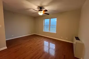 5201 Carriage Way Dr, Rolling Meadows, IL 60008 - Photo 9