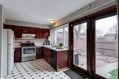 18W269 Kirkland Lane, Villa Park, IL 60181 - Photo 9