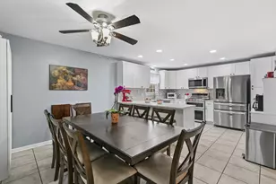 313 S Elm St, Manteno, IL 60950 - Photo 11