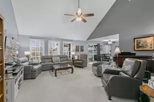 313 S Elm St, Manteno, IL 60950 - Photo 7