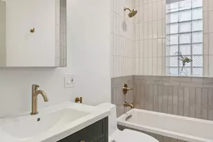 3354 N Whipple St, Chicago, IL 60618 - Photo 17