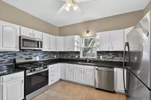 1657 N Harding Ave, Chicago, IL 60647 - Photo 3