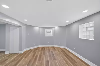 1657 N Harding Avenue, Chicago, IL 60647 - Photo 25