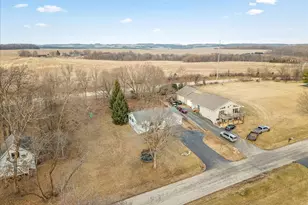 1101 Drexel Rd, Davis, IL 61019 - Photo 9