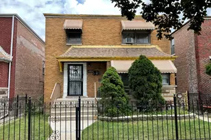 10929 S Eberhart Ave, Chicago, IL 60628 - Photo 1