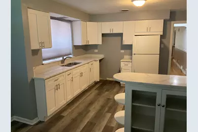 10929 S Eberhart Avenue, Chicago, IL 60628 - Photo 7