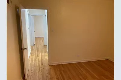 10929 S Eberhart Avenue, Chicago, IL 60628 - Photo 9