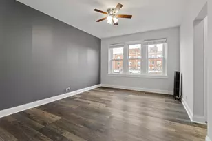 1608 W Sherwin Ave, Chicago, IL 60626 - Photo 3