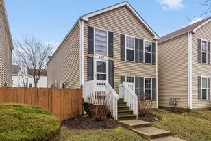 695 Serendipity Dr, Aurora, IL 60504 - Photo 1