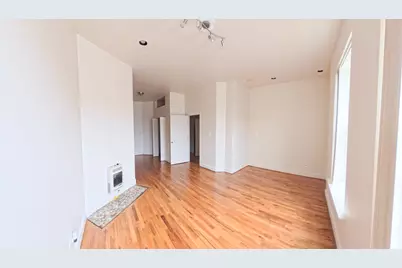 63 E 56th Street, Chicago, IL 60637 - Photo 17