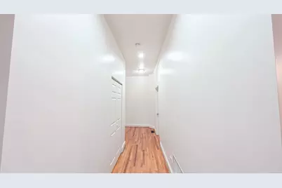 63 E 56th Street, Chicago, IL 60637 - Photo 21