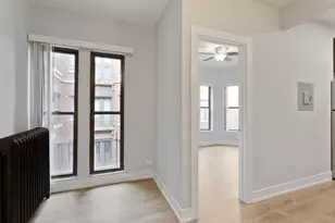 1651 W Jonquil Terrace, Chicago, IL 60626 - Photo 9