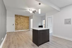 1651 W Jonquil Terrace, Chicago, IL 60626 - Photo 3