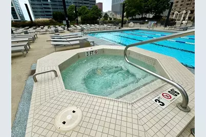 225 N Columbus Drive #6903, Chicago, IL 60601 - Photo 17