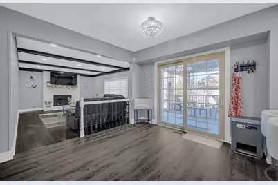 8324 Bromley Street, Orland Park, IL 60462 - Photo 9