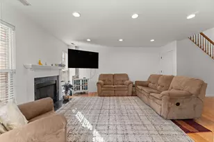 2713 Whitlock Dr, Darien, IL 60561 - Photo 3