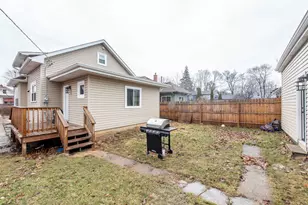 705 Massena Ave, Waukegan, IL 60085 - Photo 13