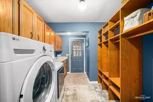 1909 Montclair Dr, Naperville, IL 60565 - Photo 15