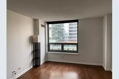 440 N Wabash Avenue #2204, Chicago, IL 60611 - Photo 9