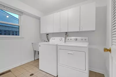 3501 Lawson Road, Glenview, IL 60026 - Photo 11