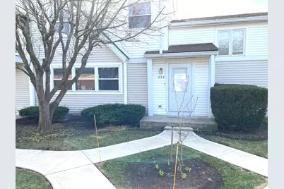 654 Inverrary Lane, Deerfield, IL 60015 - Photo 1