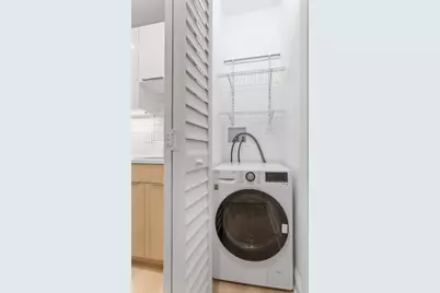 1635 W Chase Avenue #2M, Chicago, IL 60626 - Photo 7